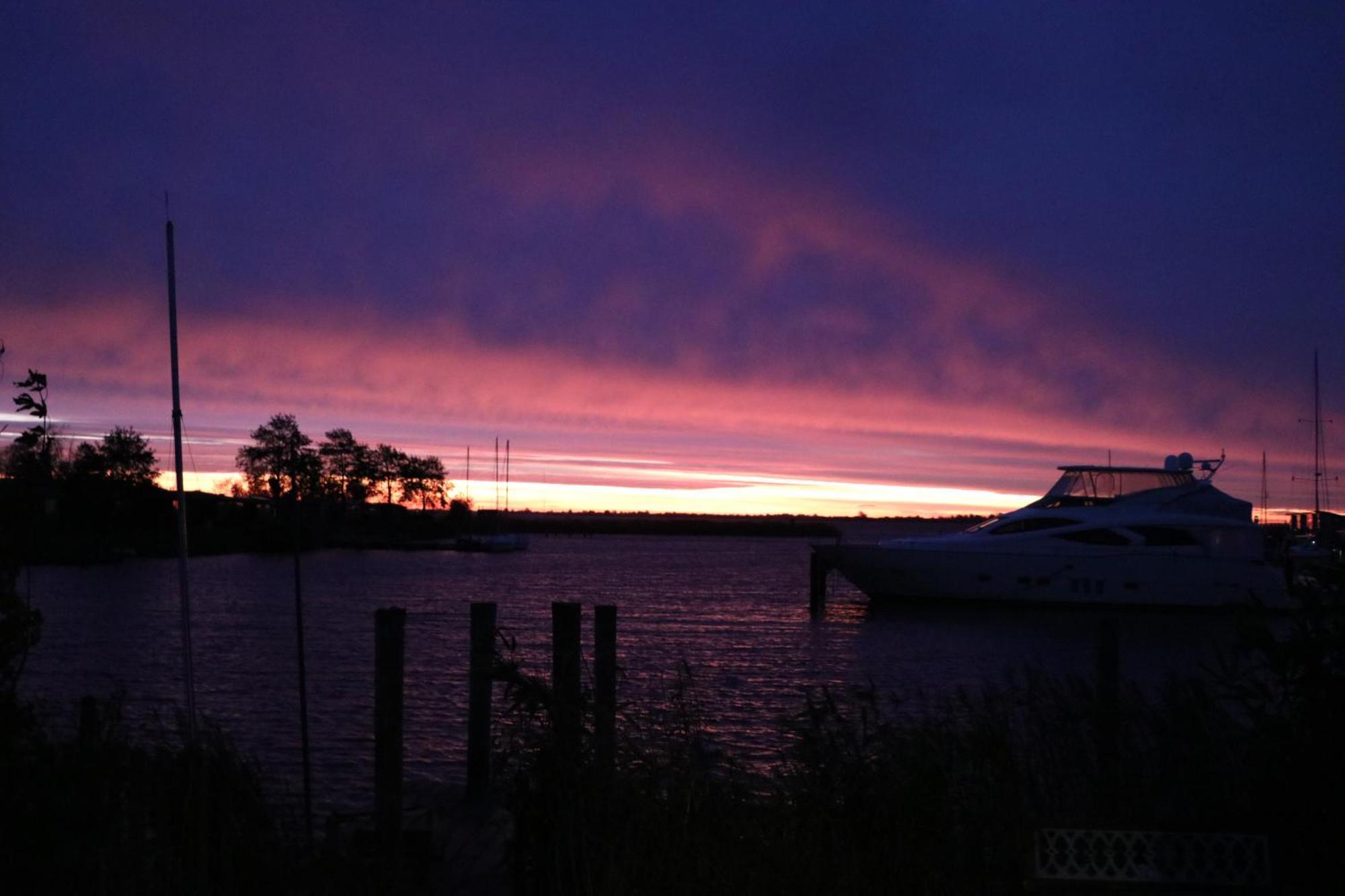 4Pers House Christine W Sauna, Winter Garden & Fishing Pier Anjum Exterior foto
